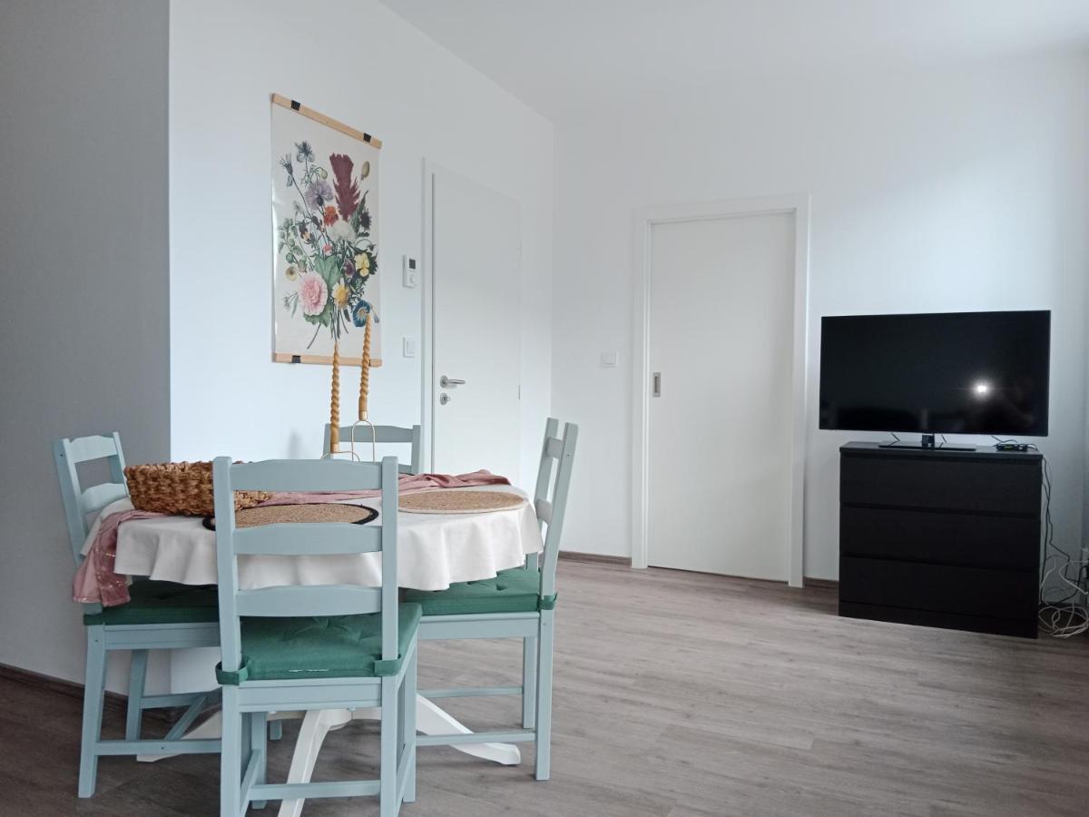 J&Z Apartman أولوموك المظهر الخارجي الصورة